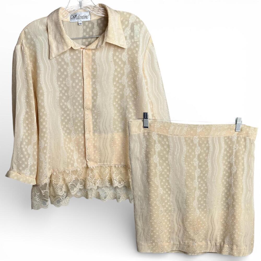 Vintage Cream Lace Two-Piece Skirt Set